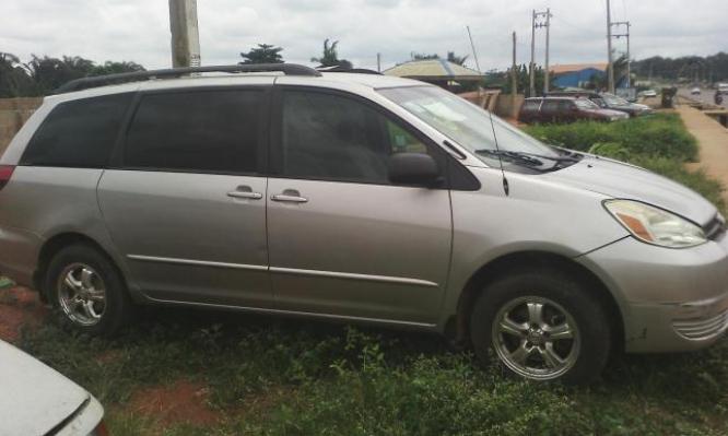 Toyota Siena 2004 model 4 sale in Ogun, 