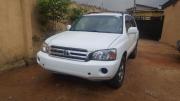 Clean 2006 Toyota Highlander Tokunbo in Lagos