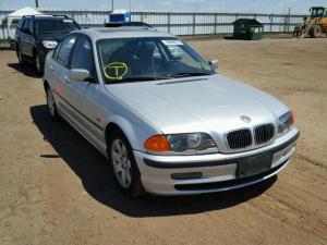 VERY GOOD SOUND 2001 BMW-325  FOR SALE CALL MR AZA THOMAS ON +2349031964927