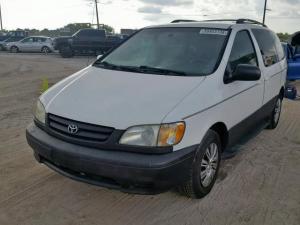 CLEAN TOYOTA SIENNA 2002 MODEL FOR SALE