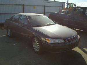 2000 TOYOTA CAMRY FOR SALE CONTACT MR FELIX ON 08067816891