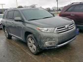 2013 TOYOTA HIGHLANDER LIMITED FIRST GRADE WITH GOOD INTERIOR CONTACT SELLER 07089208062 in Rivers