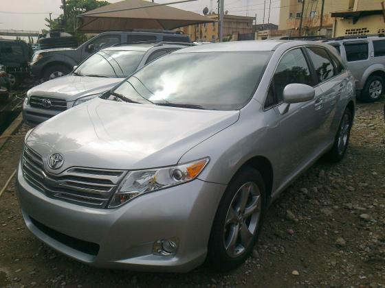 clean toyota venza 2010 model in Ogun, 