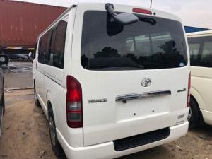 Clean and sound foreign used toyota hiace bus 2010 model