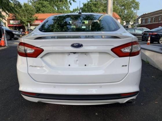 Ford Fusion Hybrid in Ogun, 