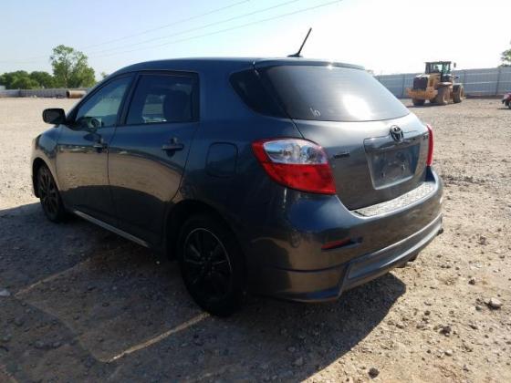 CLEAN CUSTOM TOYOTA MATRIX in Lagos, 