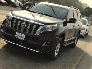 Super clean Toyota Land Cruiser Prado for sale coming with the complete document