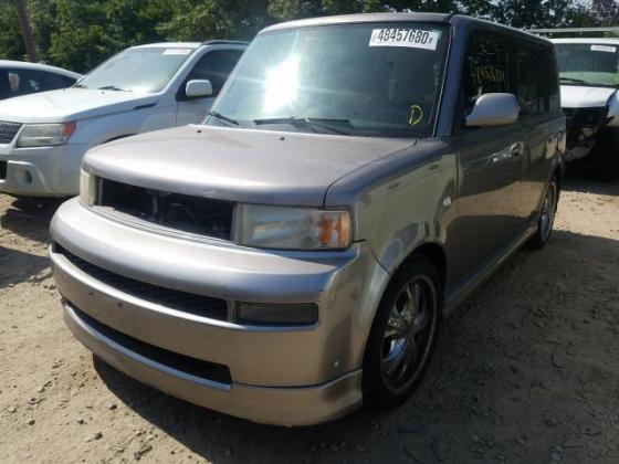 2004 TOYOTA SCION XB FOR SALE CALL;07045512391 in Lagos, 