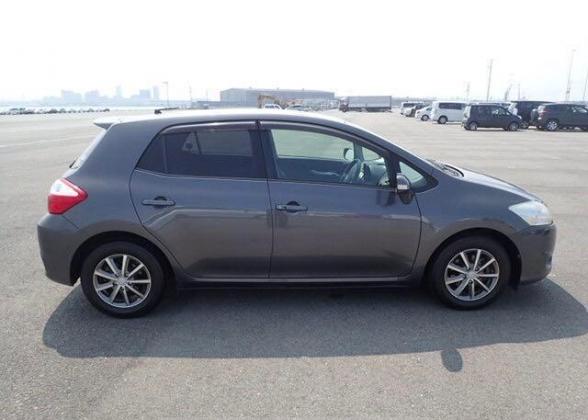 2010 TOYOTA SCION IM  FOR SALE CALL:07045512391 in Lagos, 