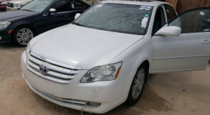 Direct Told Toyota Avalon Ship 2010