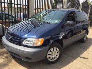 Clean Tokumbo Toyota sienna 2003