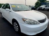 Toyota Camry 2.4 bold light for sale in Lagos