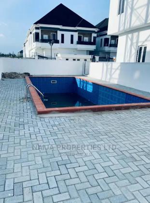 4 bedroom Townhouse Terrace in Orchid in Lagos, 