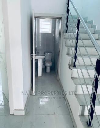 4 bedroom Townhouse Terrace in Orchid in Lagos, 